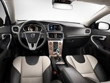 В  России дан старт продажам нового шведского хетчбека Volvo V40 Cross Country