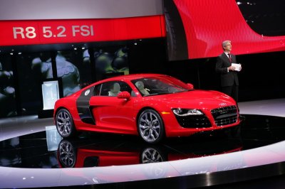 Audi презентовала новый суперкар R8 Competition