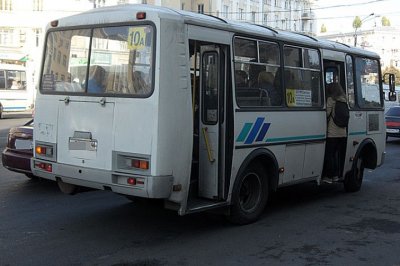 В Брянске в маршрутке пострадала беременная пассажирка