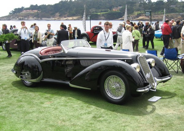 Уникальную Alfa Romeo 8C 2900B Lungo Spider представят на аукционе Sotheby's за 25 млн долларов