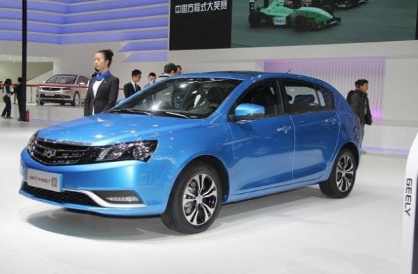 Geely представила на ММАС-2016 обновленный хэтчбек Emgrand EC7