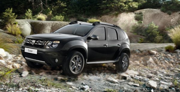 Кроссовер Dacia Duster обзавелся «черной» версией