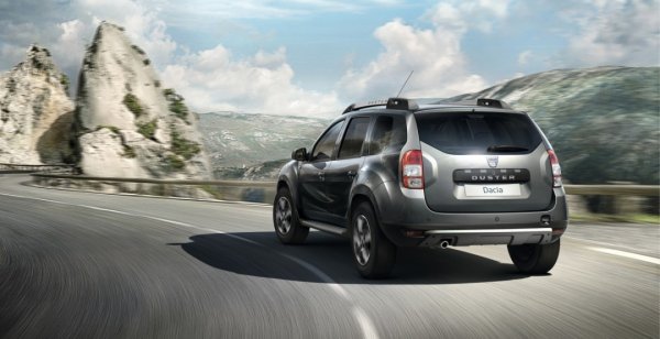 Кроссовер Dacia Duster обзавелся «черной» версией