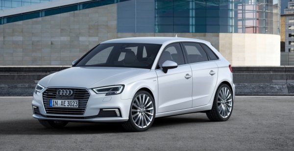  Audi A3 Sportback e-tron получил приборную панель