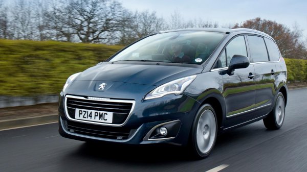 Peugeot заочно представила 7-местный кроссовер 5008