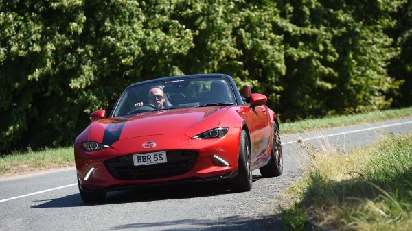 Британский тюнер BBR «усилил» родстер Mazda MX-5 Miata до 214 л.с