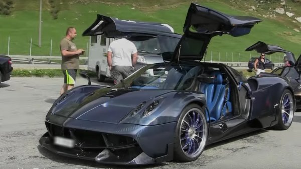 Эксклюзивную Pagani Huayra Futura засняли на видео