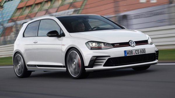 Volkswagen перестанет выпускать двухдверную версию Golf GTI