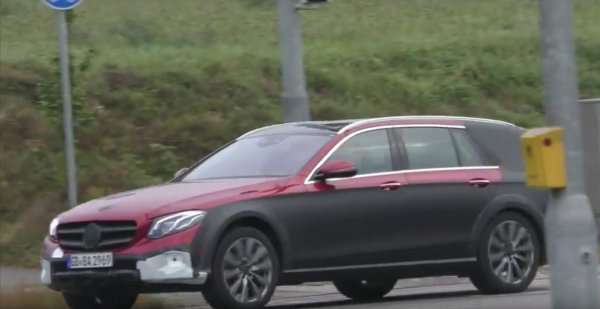 Mercedes-Benz E-Class All Terrain показался на шпионских фото