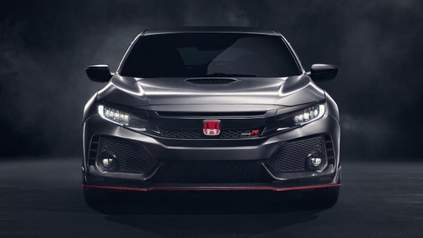 В Париже состоялась премьера спортивной Honda Civic Type R