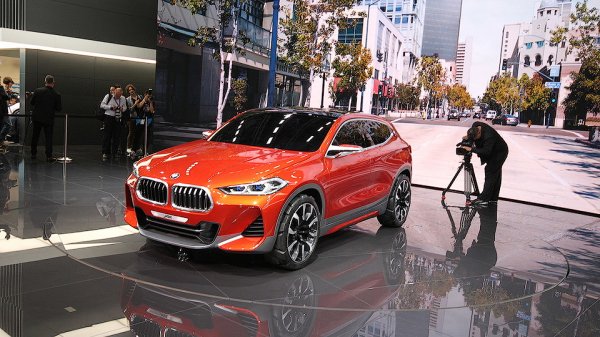 В Париже состоялась официальная презентация прототипа BMW X2