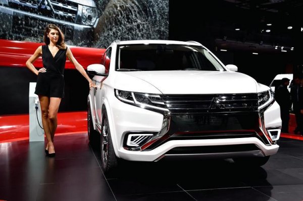Mitsubishi готовится к выпуску нового поколения Outlander