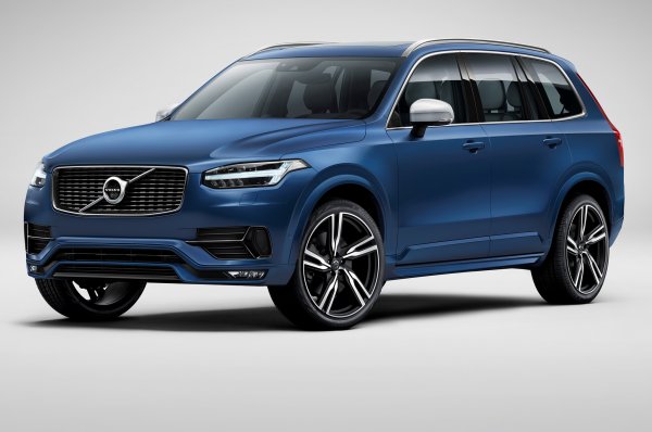 Volvo представит обновленный кроссовер XC60 второго поколения