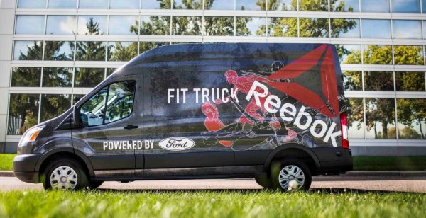 Ford создал мобильный тренажёрный зал Transit FitTruck