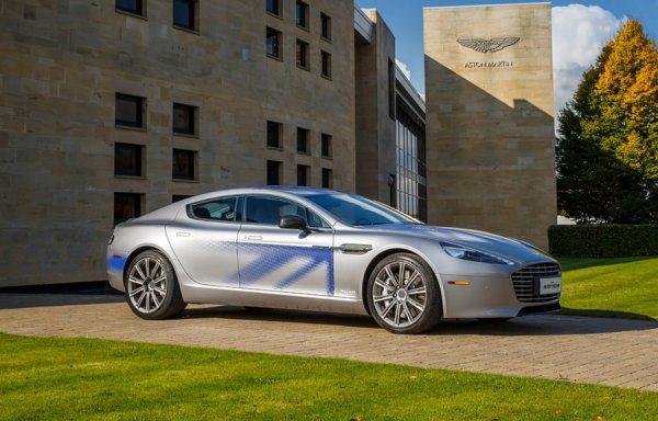 В модельной линейке Aston Martin появится электрокар