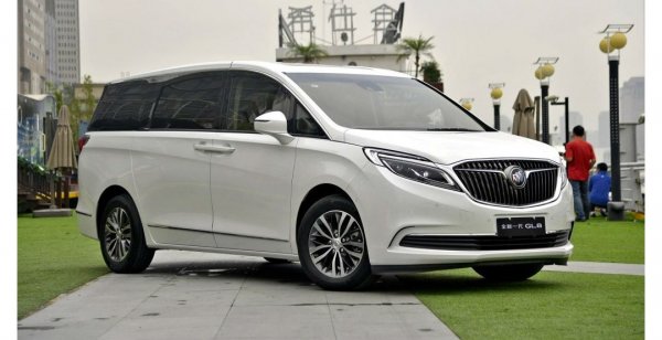 Buick GL8 официально дебютировал в Китае