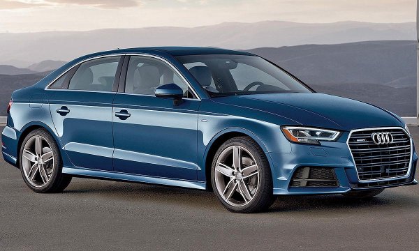 Базовая Audi A3 2017 получила более мощный и эффективный двигатель
