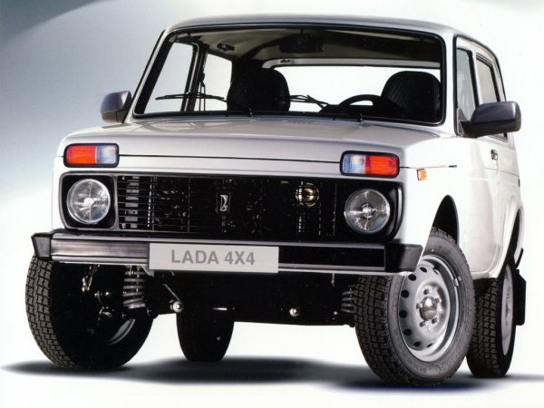 «АвтоВАЗ» опровергает слухи о новой платформе LADA 4x4