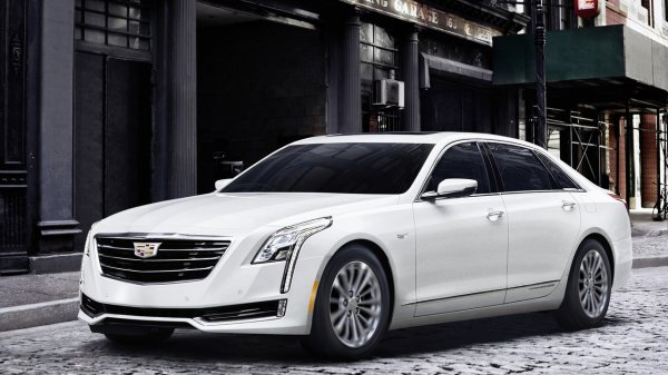 Cadillac CT6 Plug-In Hybrid 2017 будут продавать за $75095