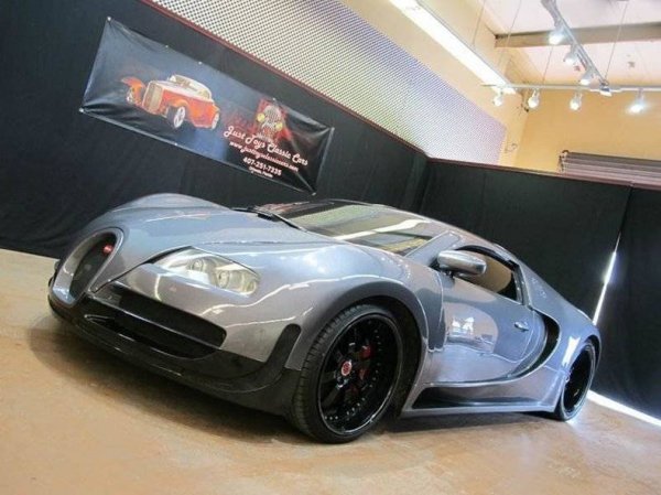 Копия Bugatti Veyron выставлена на продажу в 22 раза дешевле оригинала