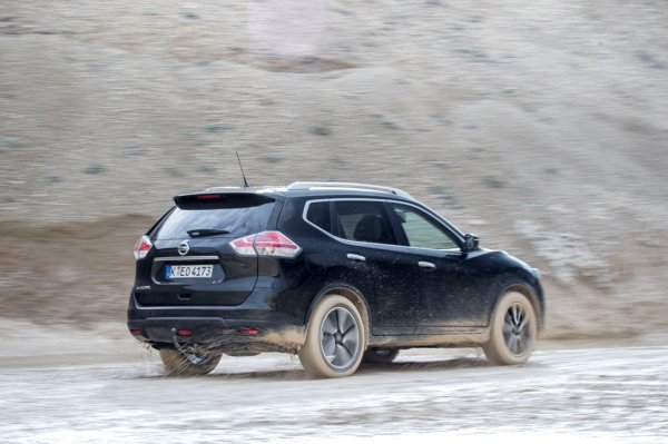 Украинские журналисты протестировали новый Nissan X-Trail 2017