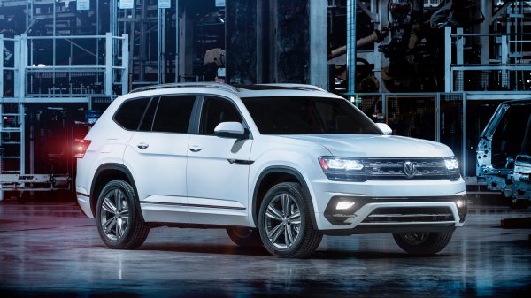 Внедорожник Volkswagen Atlas получит пакет дополнений R-Line