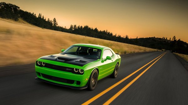 Компания Dodge возродит модель Challenger Demon