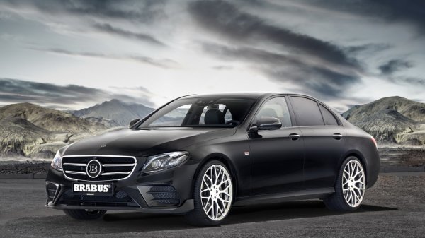 Mercedes E-Class получит новый обвес от моделей Brabus