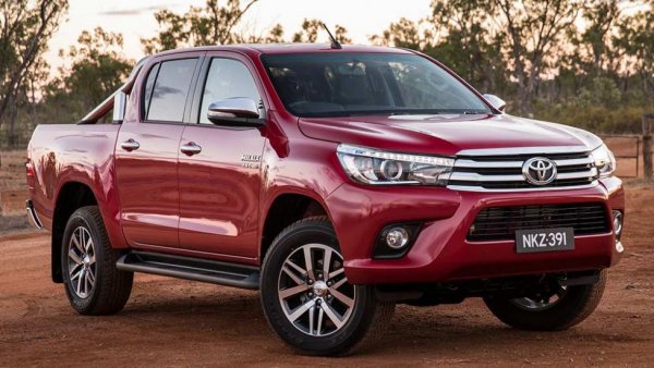 Toyota Hilux осталась лидером продаж среди пикапов в 2016 году