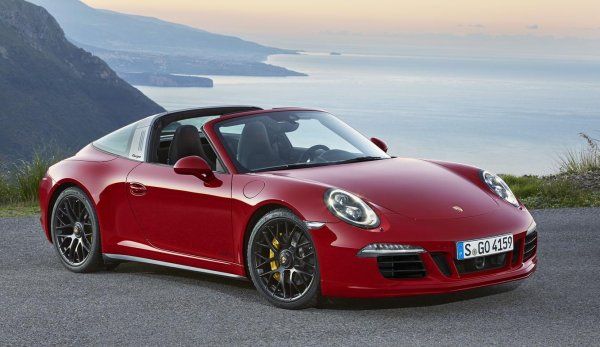 Porsche отзывает модели 911 и Boxster впервые с 2014 года