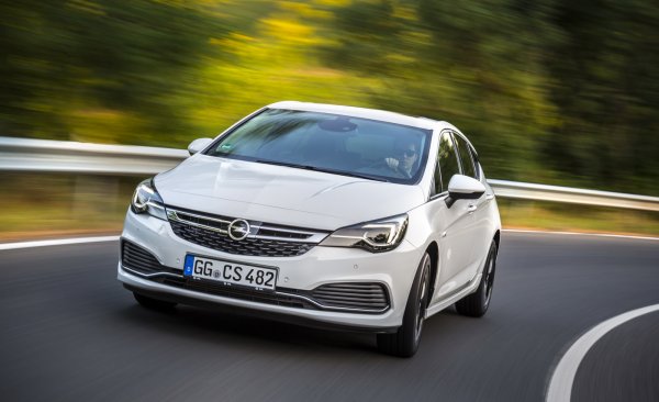 Появились первые подробности о новом Opel Astra OPC Line