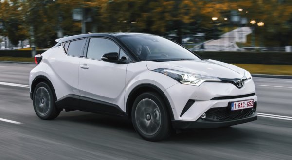 Кроссовер Toyota C-HR готовится к старту продаж в России