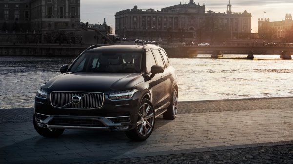 С начала 2017 года в мире растёт спрос на кроссовер Volvo XC90