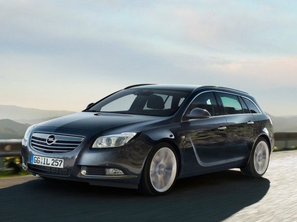 Через месяц Opel презентует универсал Insignia