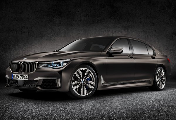 BMW раскрыла параметры 7-Series в модификации M760Li