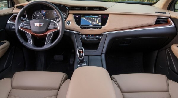 Cadillac запустил в России программу «тест-драйв с доставкой»