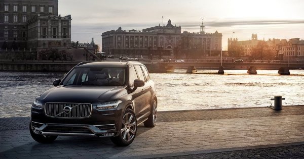 Российские продажи Volvo в январе взлетели на 350%