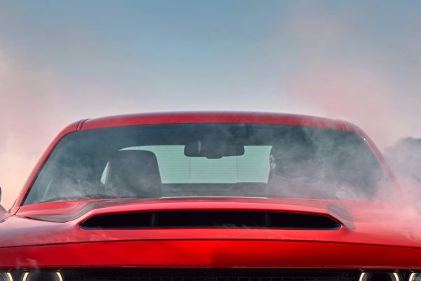 Опубликован очередной видеотизер Dodge Challenger SRT Demon