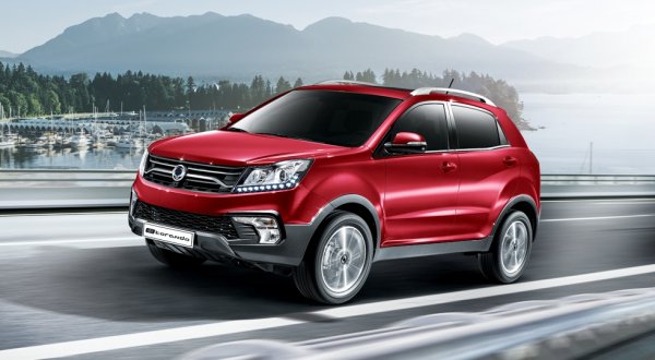 SsangYong представила концепт XAVL и обновленный Korando в Женеве