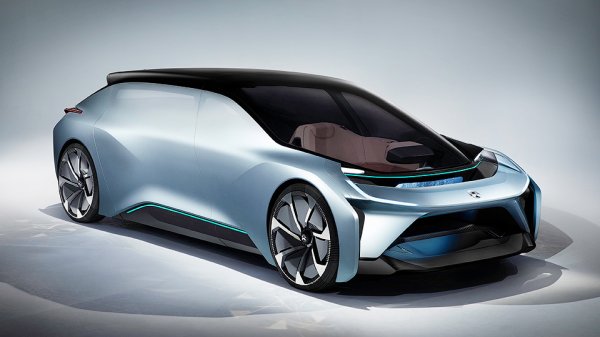 Китайская компания Nio представила беспилотный электромобиль