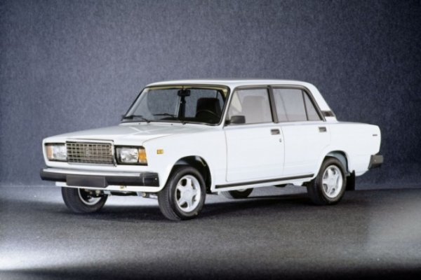 LADA-2107 стала лидером автопарка России