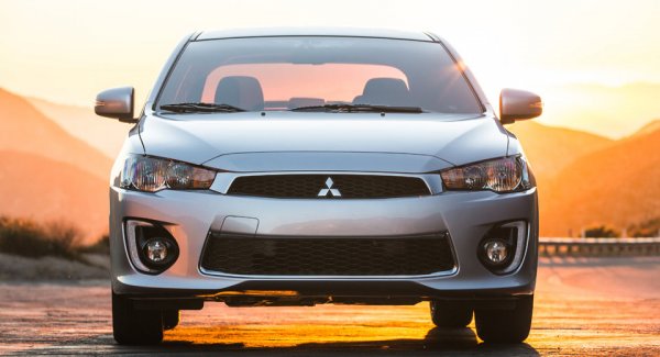 Mitsubishi в США отзывает 82 тысячи машин с "тормозящей" трансмиссией CVT