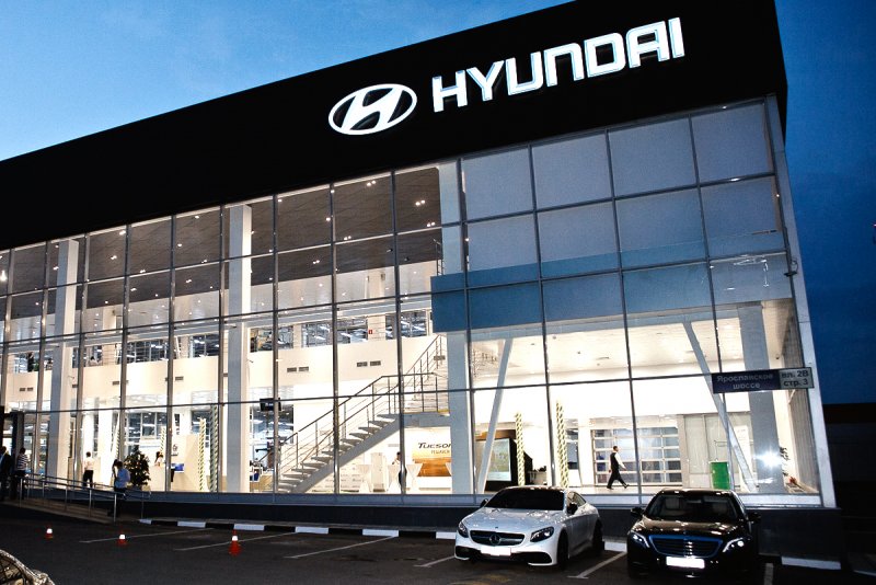 Мастера в дилерских центрах Hyundai любезные, но «навариться» успевают. Источник фото: Drive2